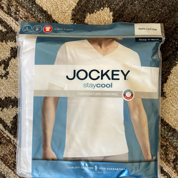 Jockey Other - NWT - Men’s Jockey V Neck T Shirt (L)